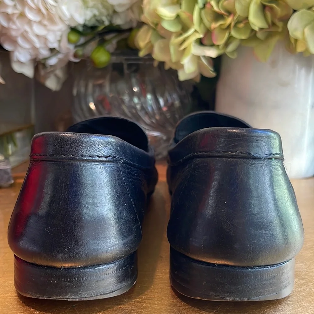 Gucci Black Leather Tassel Loafers